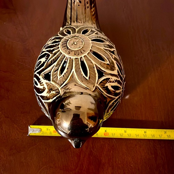 Dark Gold Cardinal Bird - Picture 10 of 11